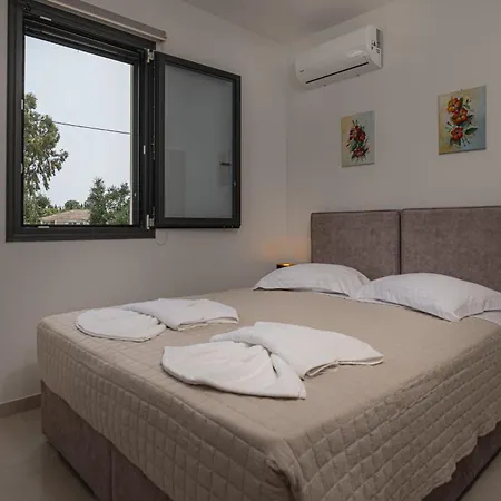 Zenith White Elegant 2 Vila
