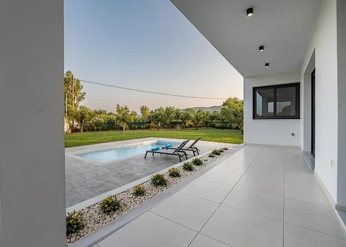 Vila Zenith White Elegant 2 Kalpaki (Zakynthos)